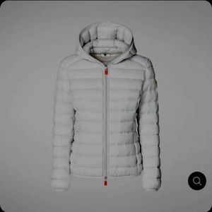 Save The Duck- Woman’s NWT “Daisy” puffer jacket in Frozen Grey Sz M